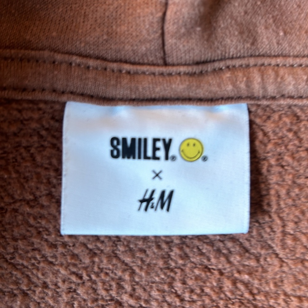 ✨Hurry Sale Special✨ H&M sunflower hoodie worn but in good condition - Picture 4 of 8